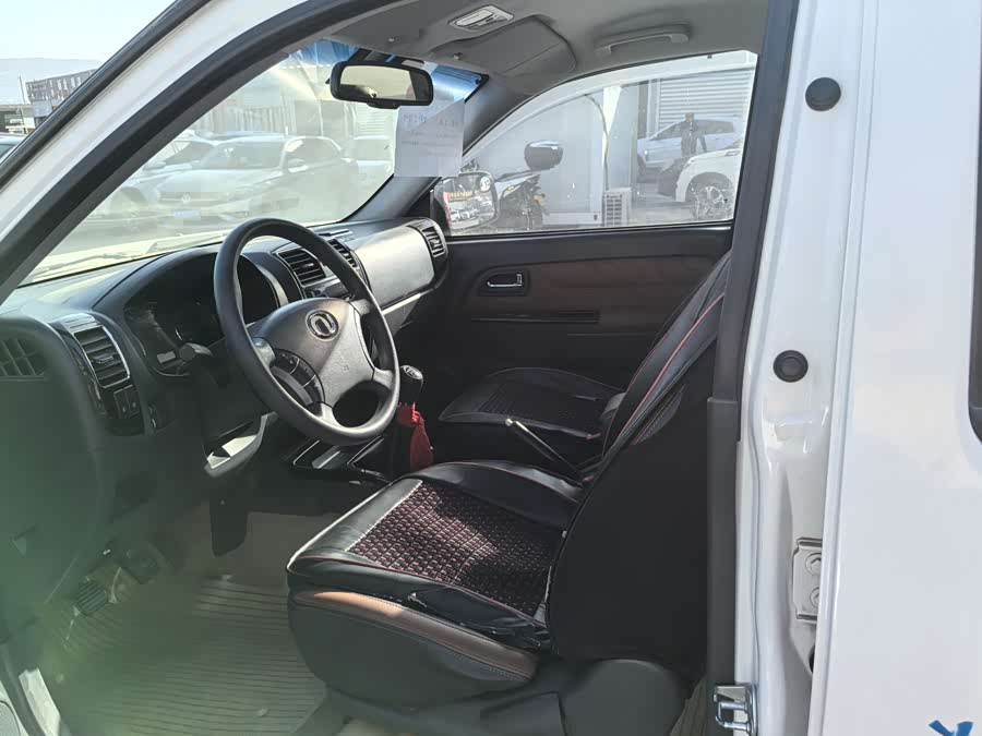 Great Wall Wingle 5 2014 car image #9