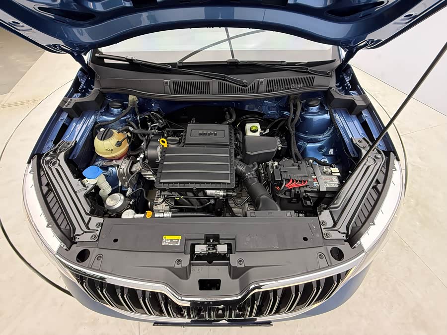 Skoda Kamiq 2021 imagem de carro #9