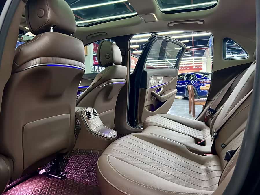 Mercedes-Benz E Class 2022 car image #9