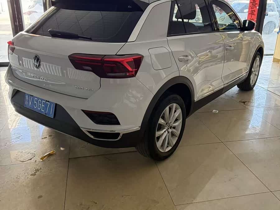 Volkswagen T-Roc 2022 #9 Volkswagen T-Roc 2022 car image #9