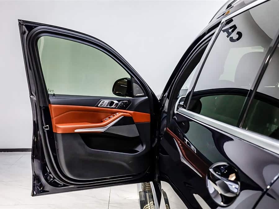 BMW X7 2022 immagine di auto #9