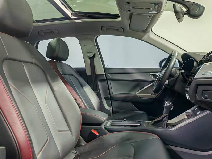 奥迪 奥迪Q3 2021 汽车图片 #9