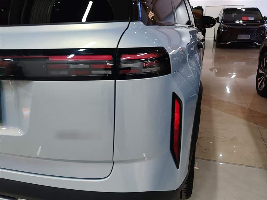 Chery Exploration 06 C-DM 2024 immagine di auto #9