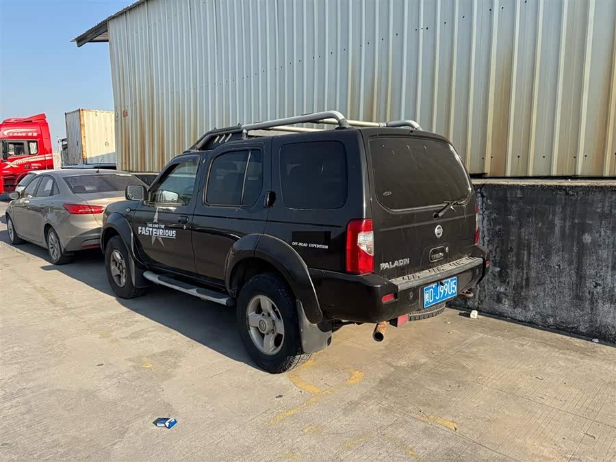 日产 日产帕拉丁 2011 汽车图片 #9