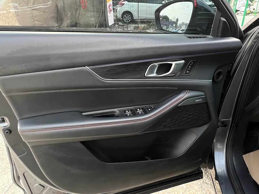 Changan UNI-K 2022 car image #9