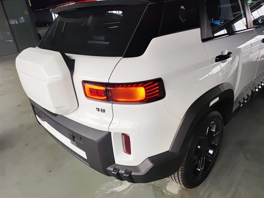 GEELY Cowboy 2025 car image #9