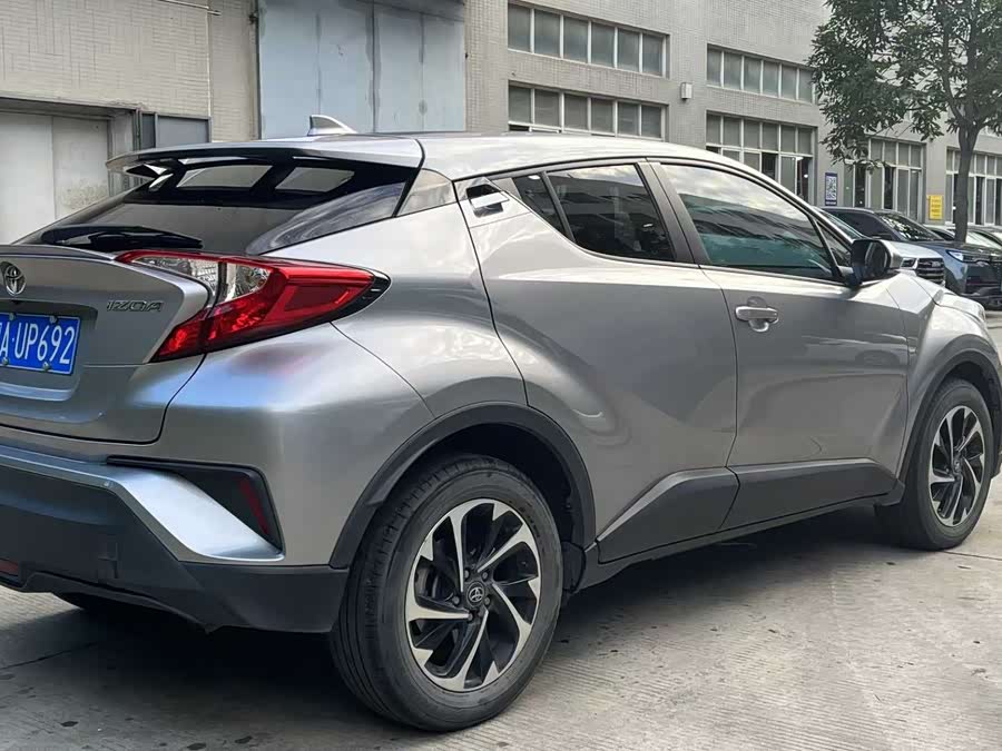 Toyota Izoa 2019 car image #9