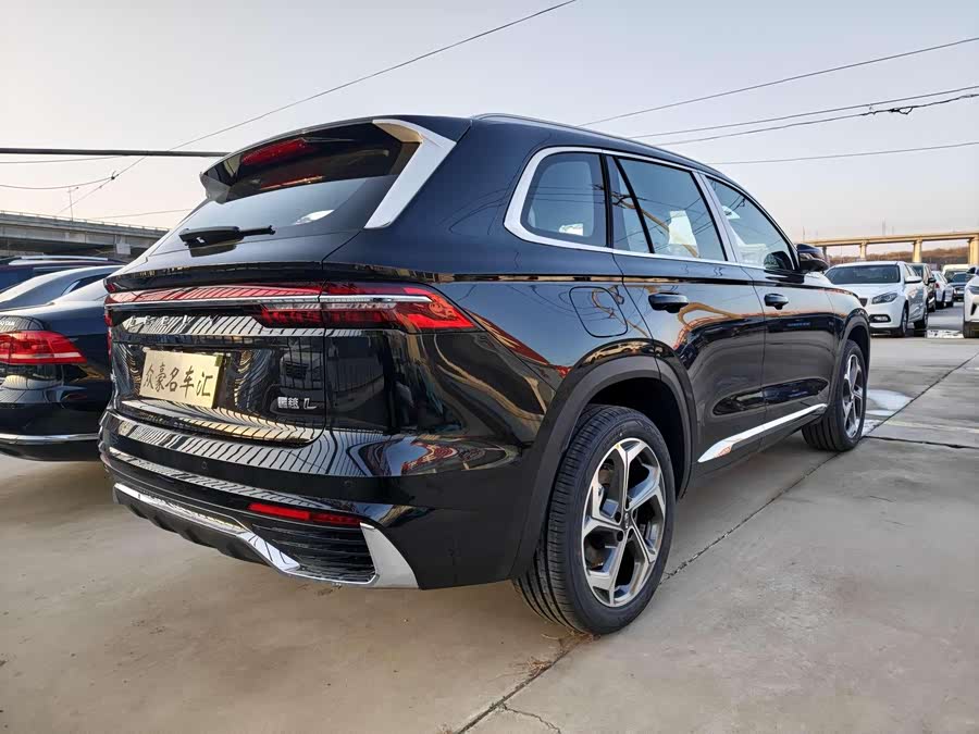 GEELY Monjaro 2025 car image #9