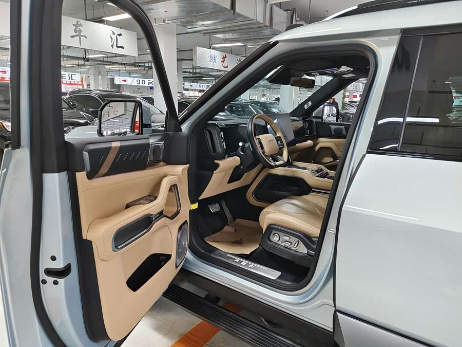 FangChengBao Leopard 8 2024 car image #9