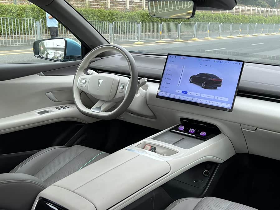 Deepal L07 2024 image de voiture #9