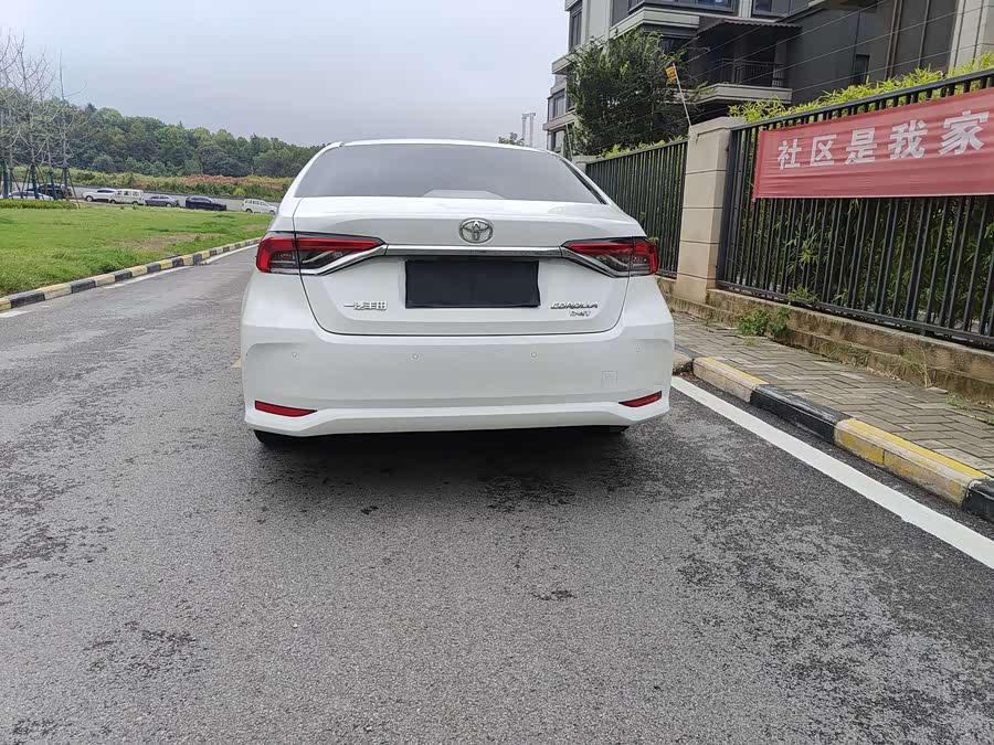 Toyota Corolla 2020 car image #9