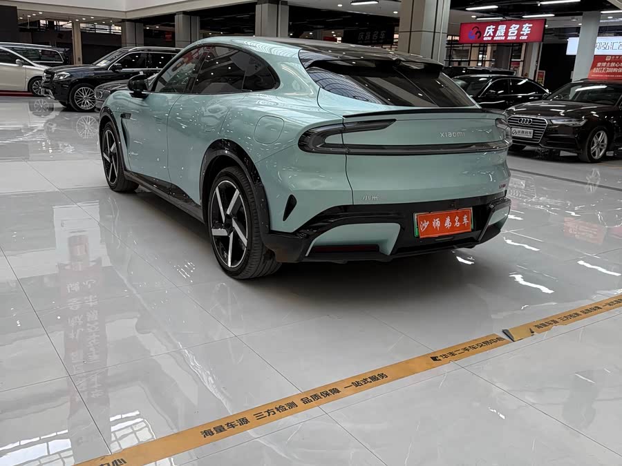 MI YU7 2025 immagine di auto #9