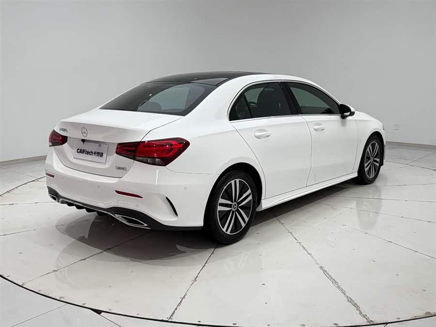 Mercedes-Benz A Class 2019 #9 Mercedes-Benz A Class 2019 car image #9