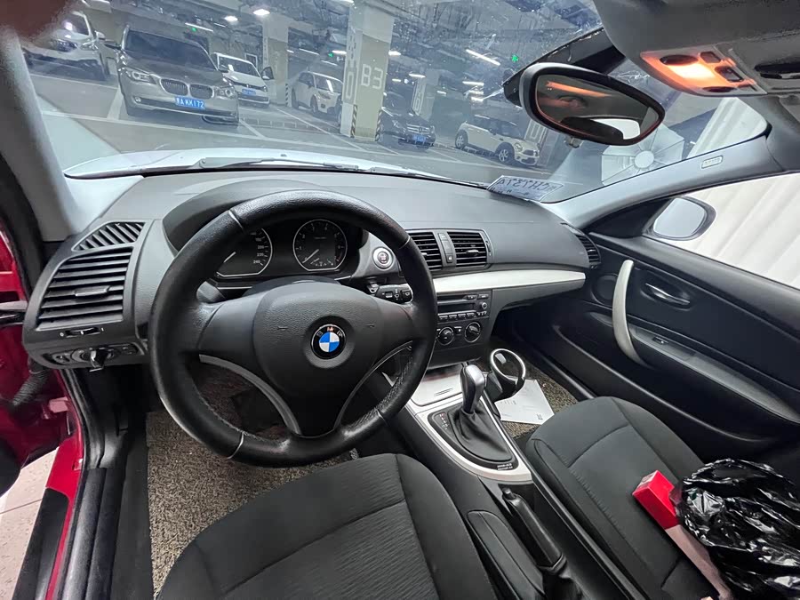 BMW 1 Series (Imported) 2011 car image #9