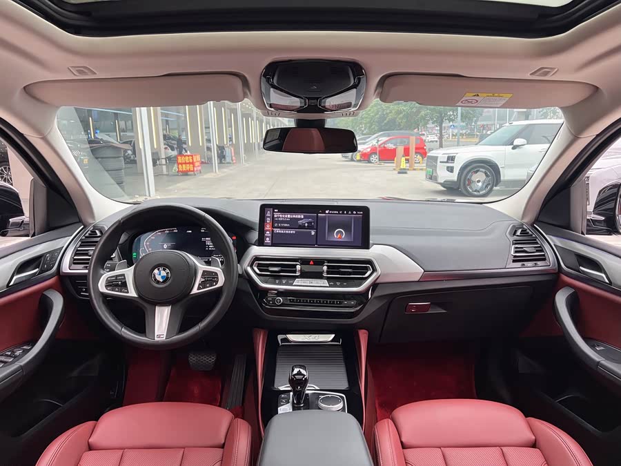 BMW X5 2023 car image #9