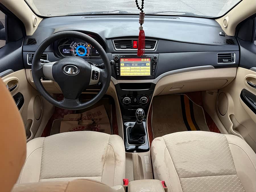 Great Wall C30 2015 car image #9