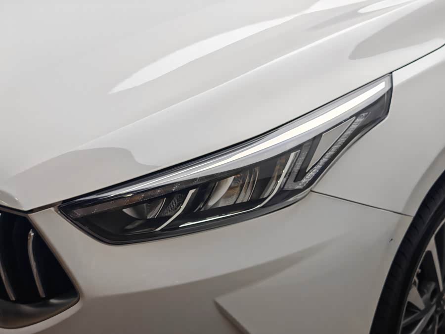 Kia K3 2020 car image #9