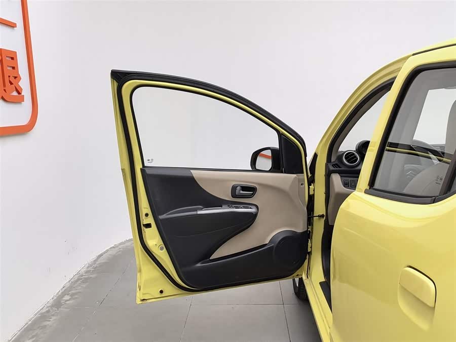 Suzuki Alto 2012 car image #9