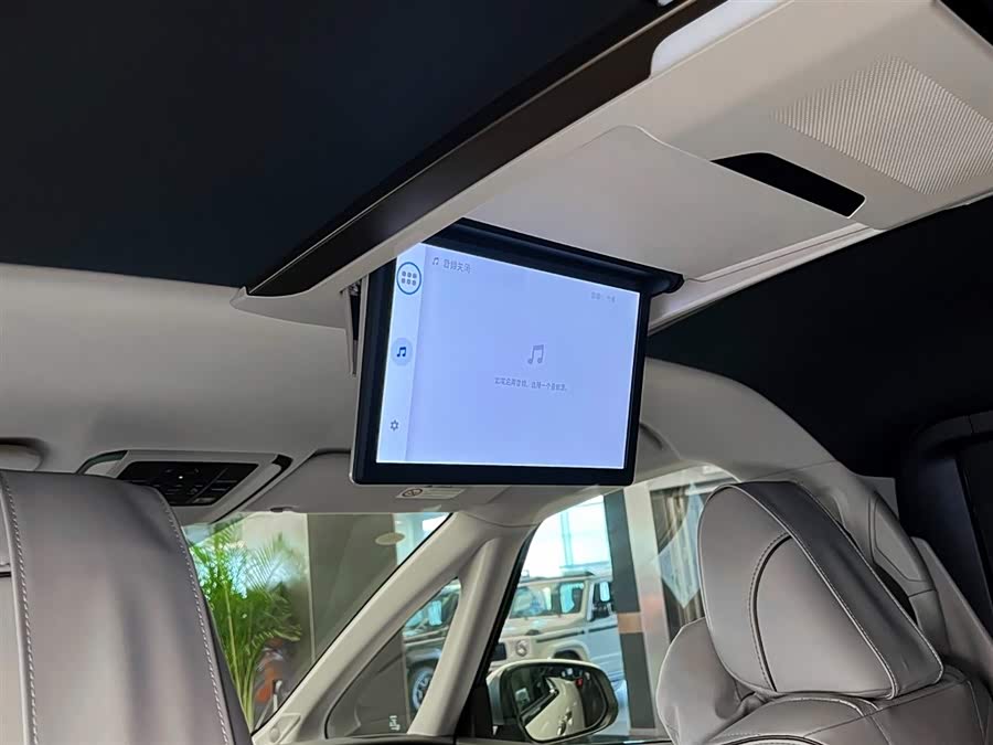 Toyota Alphard 2024 #9 Toyota Alphard 2024 car image #9