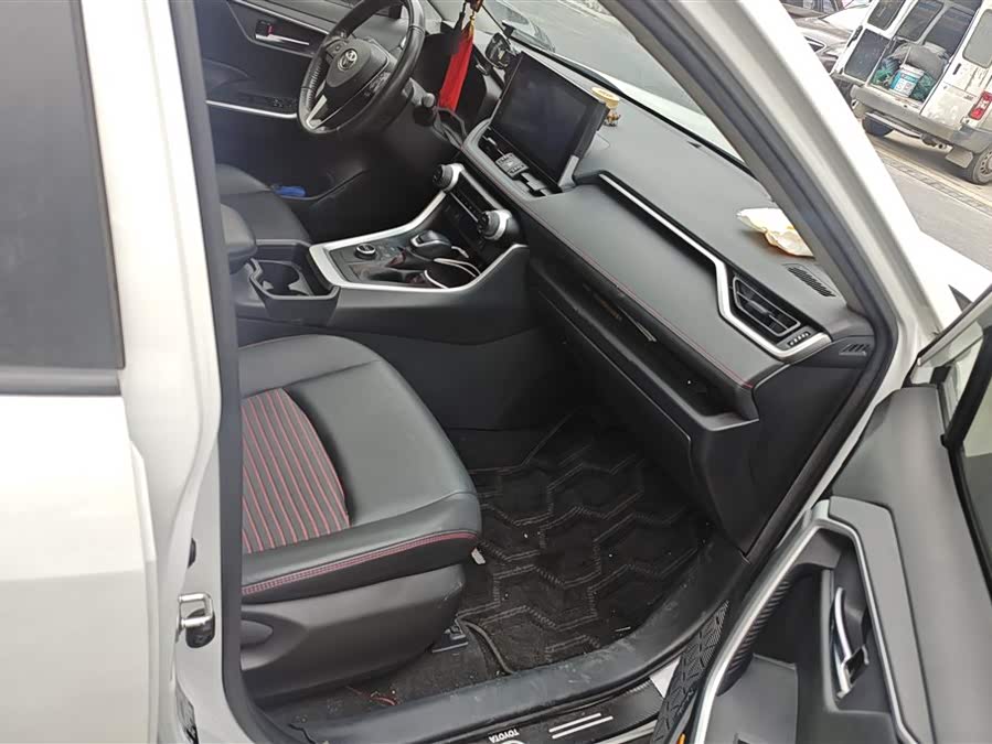 Toyota RAV4 Hybird E+ 2021 #9 Toyota RAV4 Hybird E+ 2021 immagine di auto #9