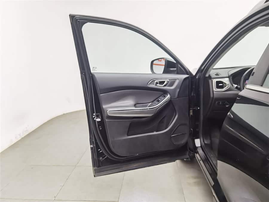 Chery Tiggo 5x 2017 car image #9