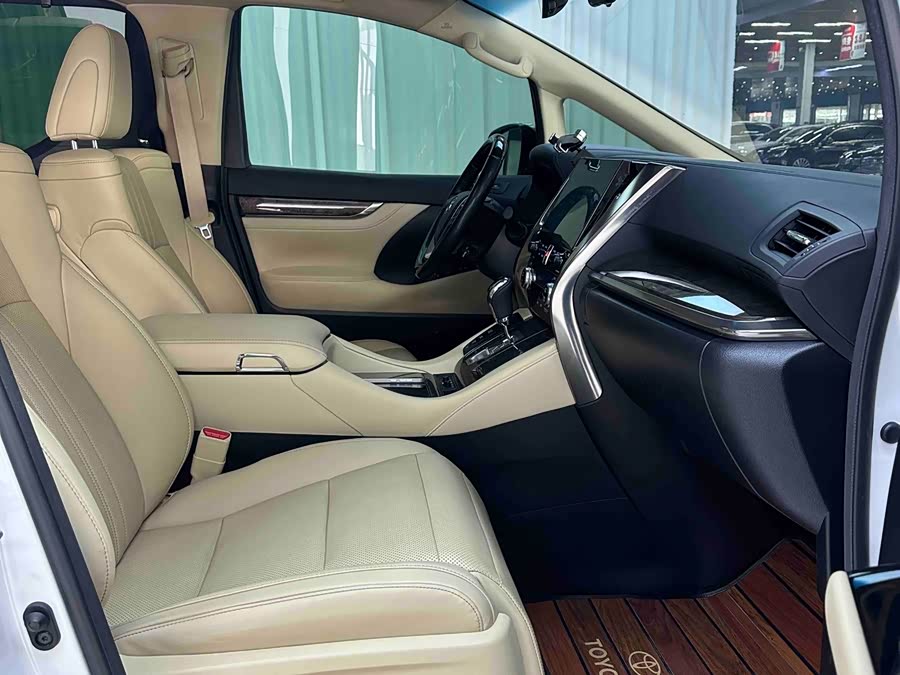 Toyota Alphard 2021 #9 Toyota Alphard 2021 car image #9