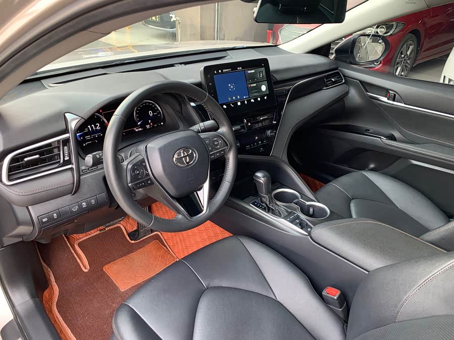 Toyota Camry 2022 immagine di auto #9