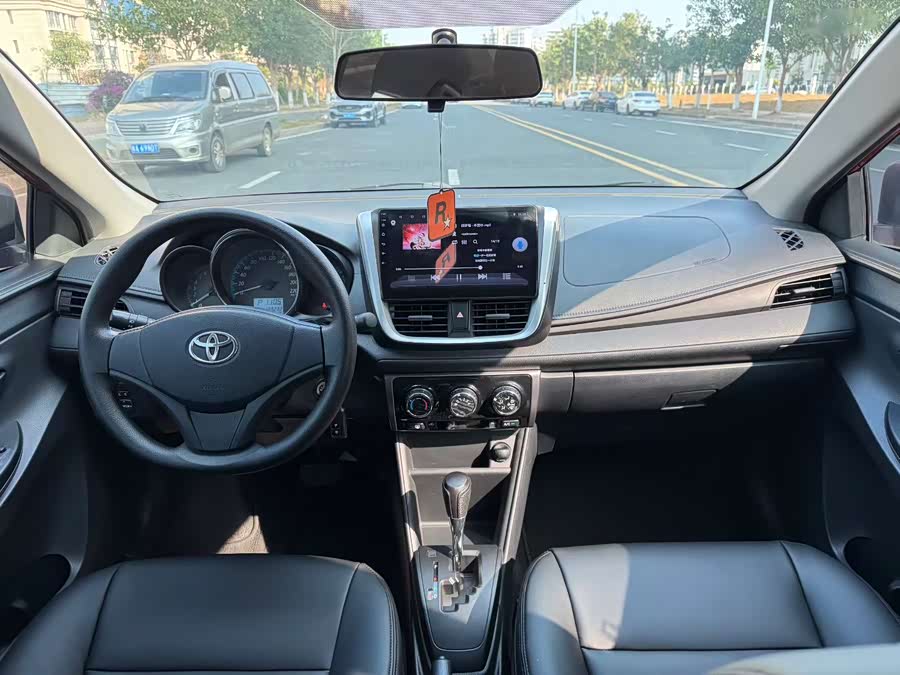 Toyota Yaris L Zhixiang 2018 صورة سيارة #9