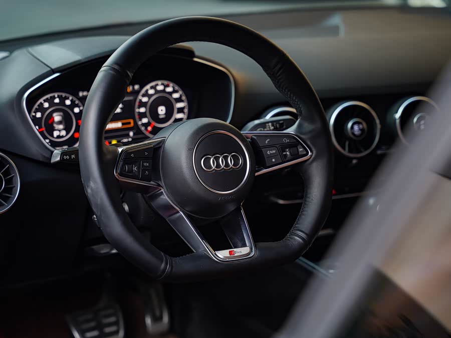 Audi TT 2017 image de voiture #9