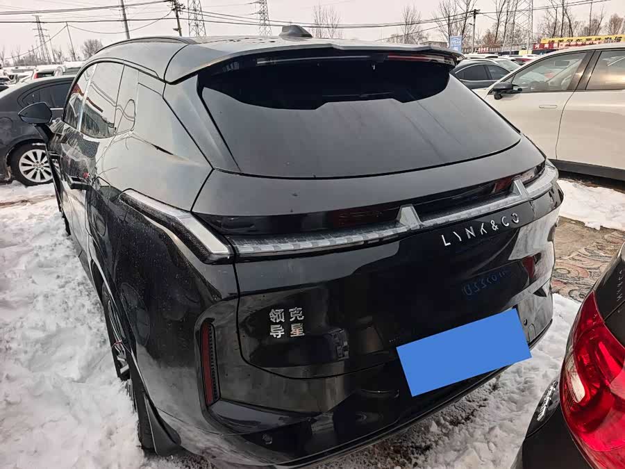 Lynk & Co 08 EM-P 2024 car image #9