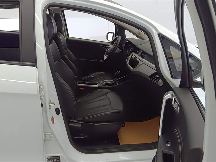 GEELY Vision X3 2020 car image #9