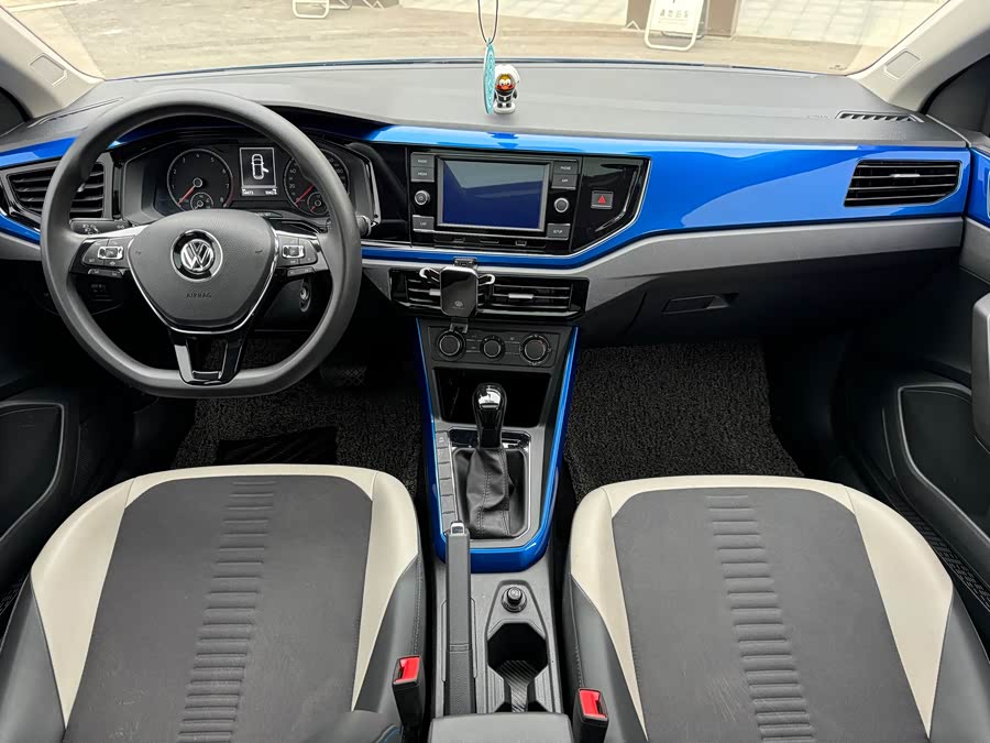 Volkswagen Polo 2020 car image #9