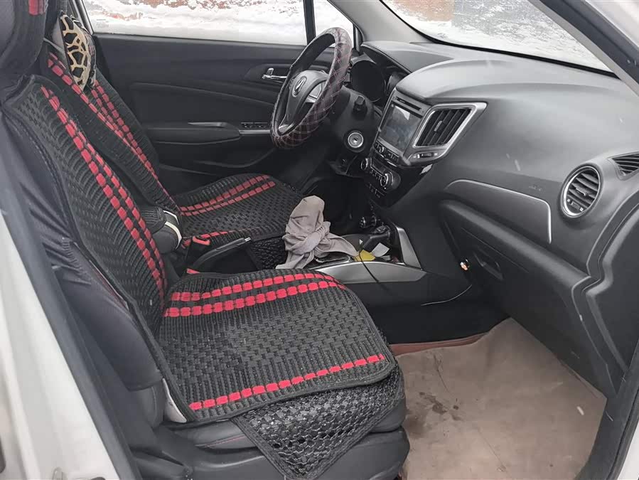 Changan CS15 2017 #9 Changan CS15 2017 immagine di auto #9