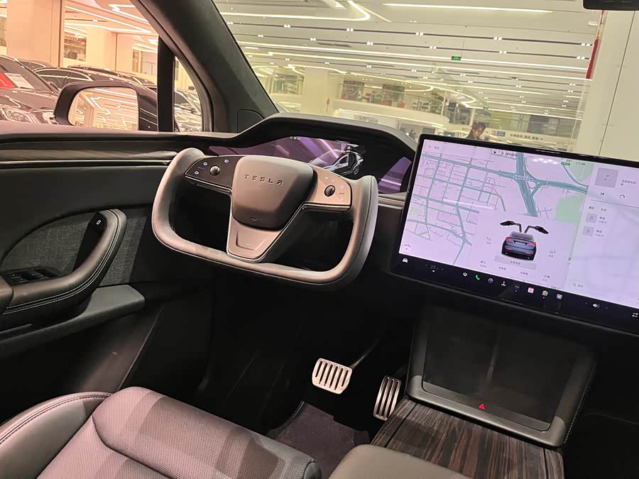 Tesla Model X 2023 immagine di auto #9