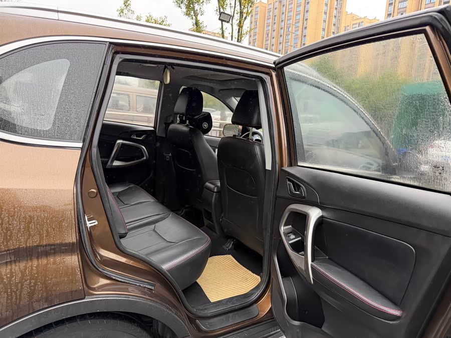 Chery Tiggo 5 2015 صورة سيارة #9