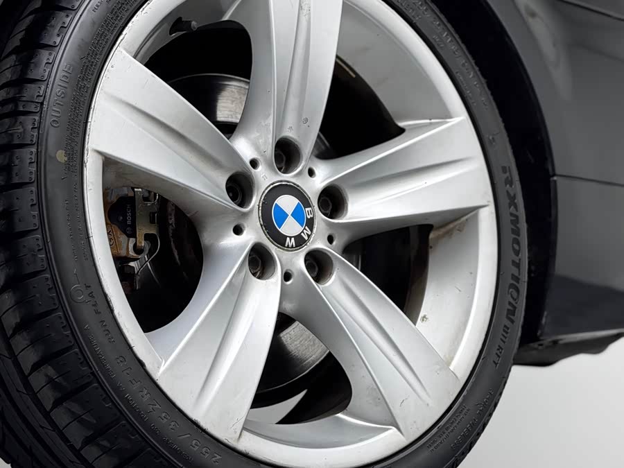 BMW 3 Series (Imported) 2010 car image #9