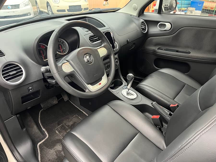 MG 3 2015 car image #9