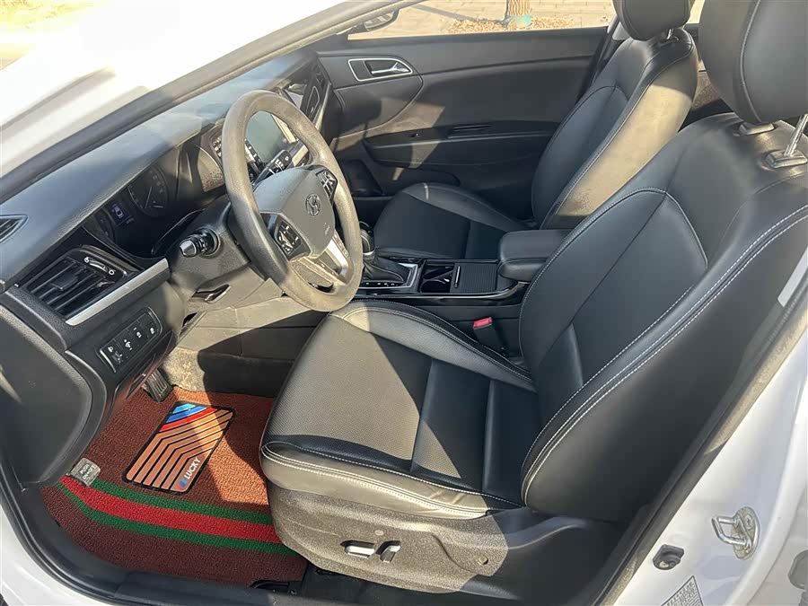 Hyundai Mistra 2018 car image #9