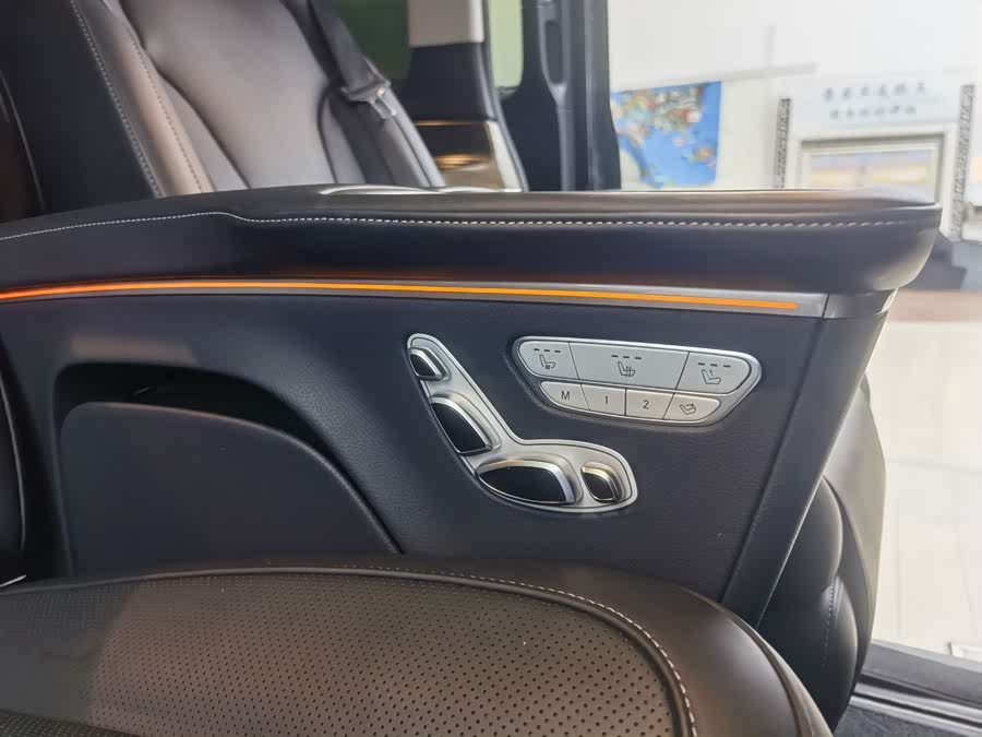 Mercedes-Benz V Class 2024 #9 Mercedes-Benz V Class 2024 car image #9