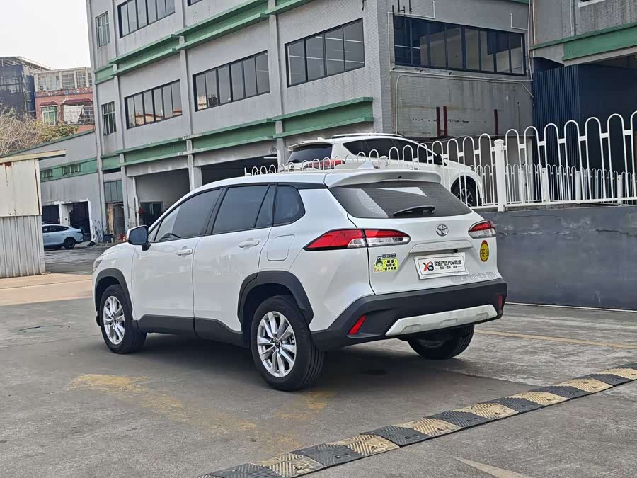 Toyota Corolla Cross 2025 car image #9