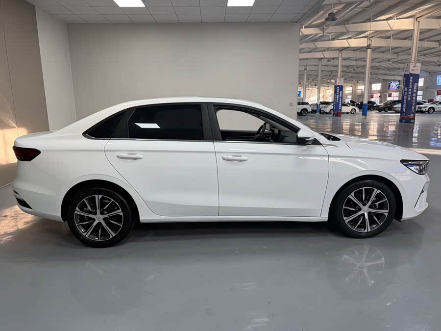 GEELY Emgrand 2023 #9 GEELY Emgrand 2023 car image #9