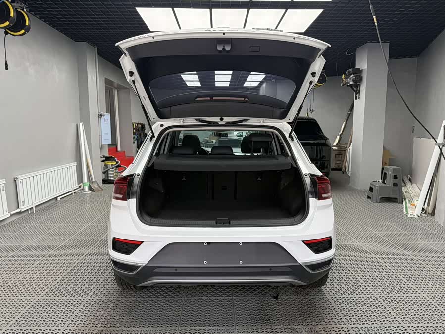 Volkswagen T-Roc 2022 #9 Volkswagen T-Roc 2022 car image #9