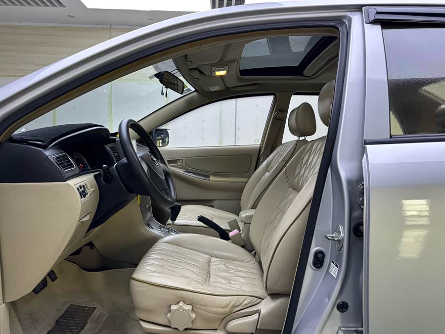 Toyota Corolla (Classic) 2013 #9 Toyota Corolla (Classic) 2013 immagine di auto #9