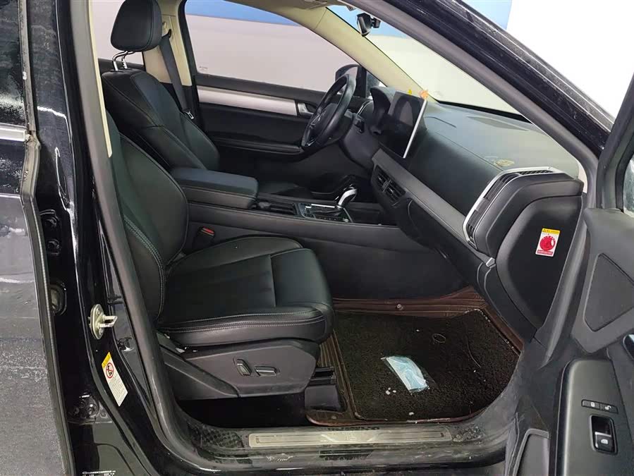 BYD Tang 2019 #9 BYD Tang 2019 car image #9