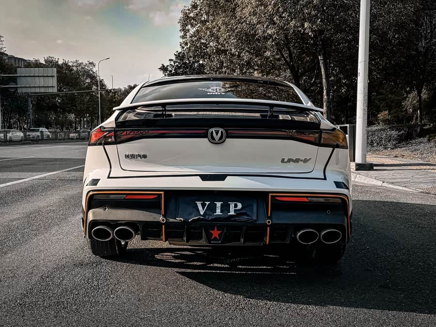 Changan UNI-V 2022 car image #9