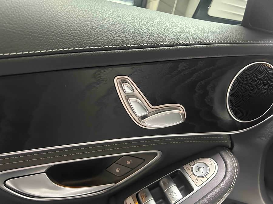 Mercedes-Benz C Class 2019 #9 Mercedes-Benz C Class 2019 car image #9