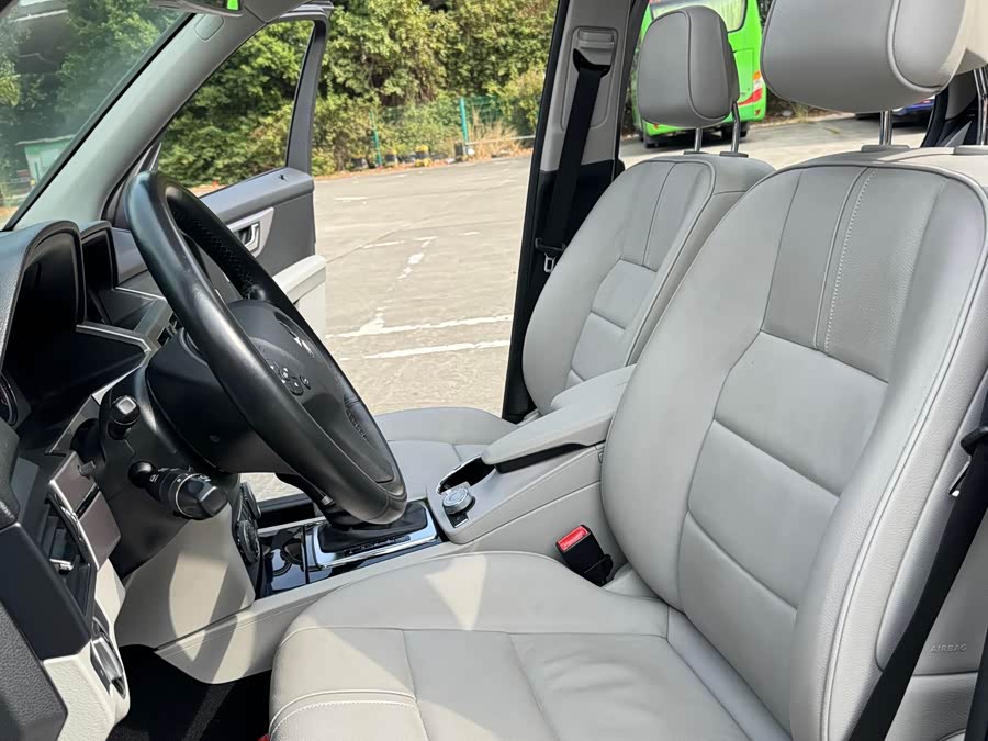 Mercedes-Benz GLK Class (Imported) 2011 immagine di auto #9