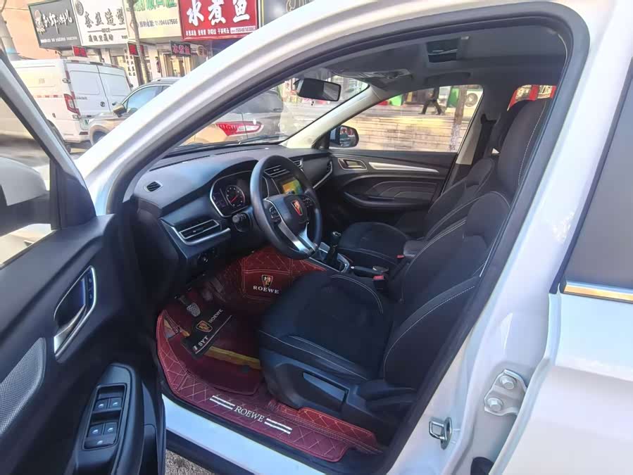 Roewe RX3 2020 car image #9