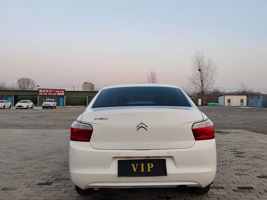 Citroen C-Elysée 2014 imagem de carro #9