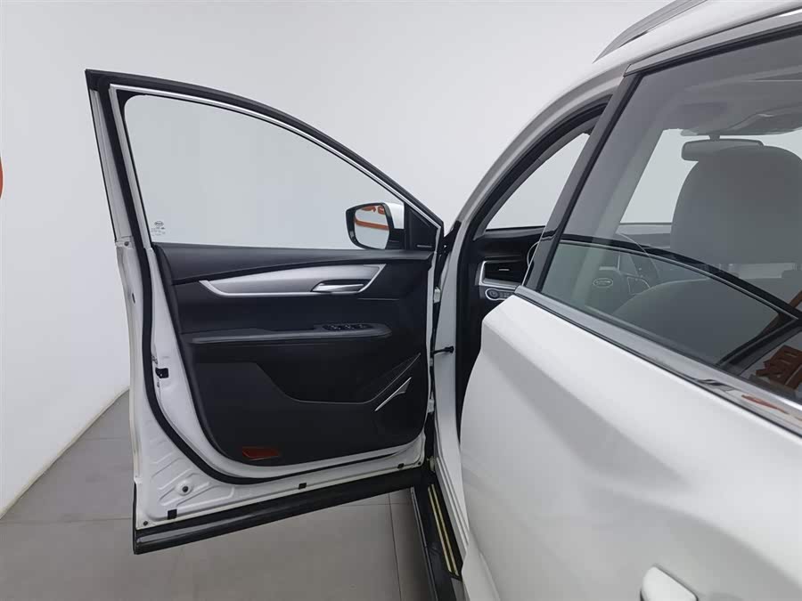 SWM斯威汽车 SWM斯威G01 2020 汽车图片 #9